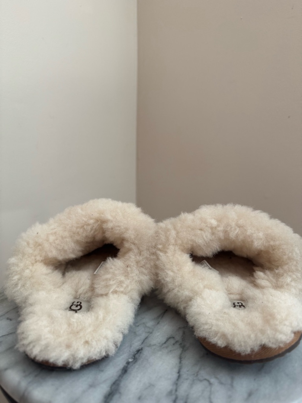 Ugg Women’s Scuffette II Slipper Size 9 Chestnut Suede Shearling Lining - Picture 4 of 6